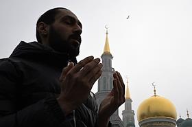 Праздничные мероприятия в день Ураза Байрам в Московской Соборной мечети