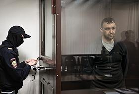 A court hearing to select a preventive measure for Vladimir Golovchenko, suspected of blowing up a Toyota Land Cruiser Prado car that belonged to former lieutenant colonel of the Security Service of Ukraine (SSU) Vasily Prozorov, in the Zamoskvoretsky District Court