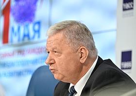 Press conference by the Chairman of the Federation of Independent Trade Unions of Russia (ITUR), Mikhail Shmakov, dedicated to the May Day actions of Russian trade unions in the TASS press center
