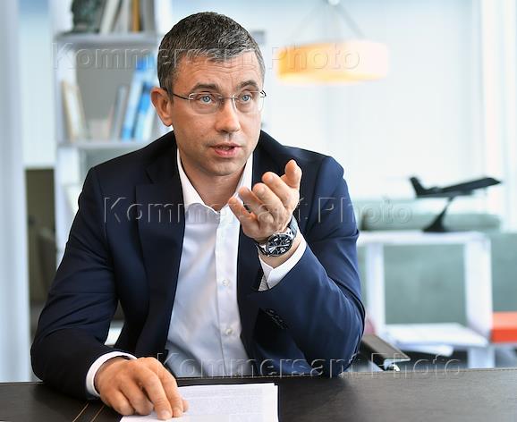 Interview with the CEO of the development company 'Start-Development' Sergei Khromov at the company's office