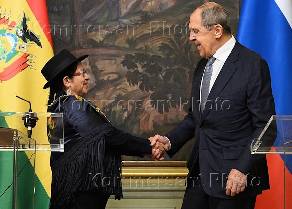 Russian Foreign Minister Sergei Lavrov and Foreign Minister of the Plurinational State of Bolivia Celinda Sosa Lunda during negotiations at the Reception House of the Russian Foreign Ministry