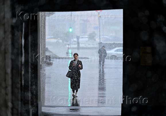 Жанровая съемка. Снегопад в Москве