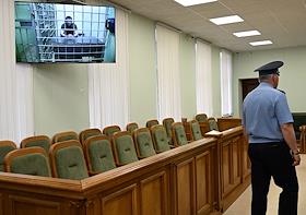 Рассмотрение жалобы бывшего командующего 58-й армией ВС РФ генерала Ивана Попова на постановление 235-го гарнизонного военного суда об отказе в удовлетворении ходатайства следователя перевести его под домашний арест во 2-й Западном окружном военном суде
