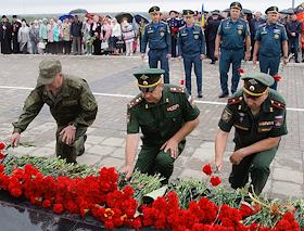 День памяти и скорби, возложение цветов павшим войнам Великой отечественной и гражданской войны