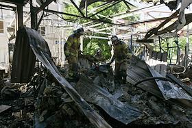 Последствия утреннего обстрела Киевского района в Донецке