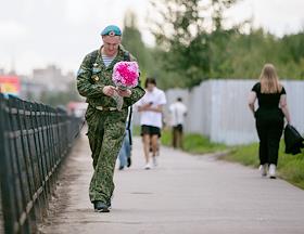 Праздничные мероприятия, посвященные 94-й годовщине создания Воздушно-десантных войск (ВДВ) России на улицах Санкт-Петербурга