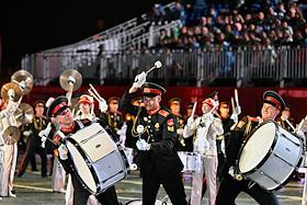 XVI Международный военно-музыкальный фестиваль 'Спасская башня' на Красной площади. Церемония открытия