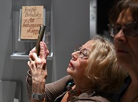 Открытие выставки 'Иосиф Бродский. Место не хуже любого' в Еврейском музее и центре толерантности