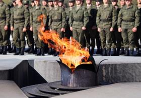 Церемония вручения Ордена Жукова радиотехническому соединению Южного военного округа, на Самбекских высотах