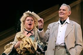 Спектакль 'Двенадцатая ночь' в театре им.Ермоловой в постановке режиссера Сергея Голомазова