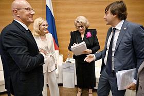 Совместное заседание комитета по защите семьи, вопросам отцовства, материнства и детства и комитета по контролю в рамках подготовки 'Правительственного часа' на тему 'Об организации отдыха и оздоровления детей' в Государственной Думе России