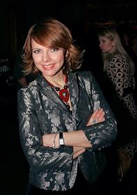 Показ коллекций вечерних платьев дизайнера Андрея Шарова для марки 'Фестиваль' в ресторане NEXTDoor