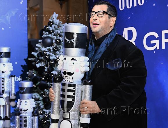 Новогодняя елка от компании 'Яндекс Афиша', приуроченная к премьере нового уникального шоу 'Щелкунчик. Королевство летучих мышей' в ресторане 'Турандот'