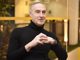 Интервью с генеральным директором компании Melon Fashion Group Михаилом Уржумцевым в офисе компании