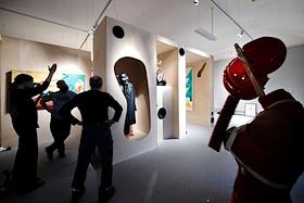 Подготовка и открытие выставки посвященной 70-летию Сергея Курёхина в Мраморном дворце Государственного Русского музея