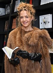 Презентация сборника стихотворений Ксении Бондаревой (Ксении Чилингаровой), выпущенного совместно с издательством masters