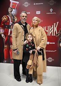 Премьера ледового шоу Татьяны Навки 'Щелкунчик' по мотивам одноименного балета Петра Чайковского в московском дворце спорта 'Мегаспорт'