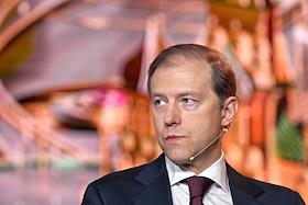 Серия открытых диалогов '100 вопросов о будущем России' в Национальном центре Россия. Первый заместитель председателя правительства России Денис Мантуров