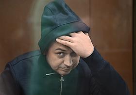 Избрание меры пресечения заместителю начальнику УВД по Восточному административному округу (ВАО) Москвы Сергею Биволу, за попытку подкупить следователя, ведущего уголовное дело в отношении обвиняемого в мошенничестве инвестора футбольного клуба (ФК) 'Химки' Туфана Садыгова в Тверском суде