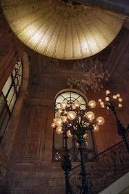 Интерьер магазина 'Baccarat'