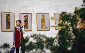 П\к. посвященная открытию выставки 'Японская классическая ксилография XVIII-XIX веков' в ГМИИ им.Пушкина, в Итальянском дворике, (5 подъезд)