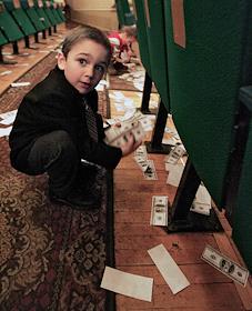 Премьера комической оперы 'Джанни Скикки' Джакомо Пуччини на сцене оперной студии Национальной музыкальной академии Украины им. П. Чайковского.
