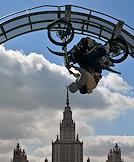 Moscow motorcycle festival dedicated to the opening of the motorcycle season. This year the event is dedicated to the 80th anniversary of Victory in the Great Patriotic War. Participants of the festival on University Square on Vorobyovy Gory