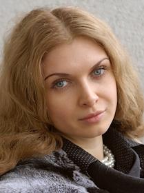 Актриса Татьяна Полежайкина выбирает квартиру в жилом комплексе 'Белый Лебедь' на Мичуринском проспекте, д. 6