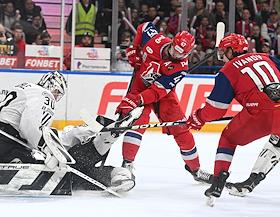 Фонбет - Континентальная хоккейная лига (КХЛ) - плей-офф. Чемпионат сезона 2024/25. Финал. 2-й матч. Матч между командами 'Локомотив' (Ярославль) - 'Трактор' (Челябинск) в Универсальном культурно-спортивном комплексе 'Арена-2000. Локомотив'