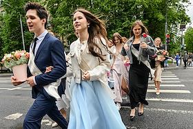 Праздник 'Последний звонок' в общеобразовательной школе 'ГБОУ 'Курчатовская школа'