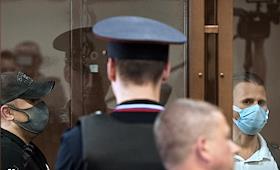 Оглашение приговра Баркову А.А. (Ст. 159, Ч. 4), Величко А.В. (Ст. 159, Ч. 4), Дейниченко Р.В. (Ст. 159, Ч. 4), Дубровскому Г.А. (Ст. 159, Ч. 4), Николаеву С.В. (Ст. 159, Ч. 4), Толкачу А.В. (Ст. 159, Ч. 4), Хамидуллину Р.Р. (Ст. 159, Ч. 4; Ст. 126, Ч. 3, п. а) в Мосгорсуде