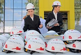 Рабочая поездка врио губернатора Свердловской области Дениса Паслера в Первоуральск. Работа предприятия «Киберсталь» и торжественный запуск нового производства «Киберсталь» и посещение образовательного центра программы «Будущее Белой металлургии»