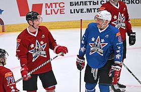 Благотворительный 'Матч года 2025. Все звезды хоккея' и церемония чествования капитана клуба 'Вашингтон Кэпиталс' Национальной хоккейной лиги (НХЛ) Александра Овечкина на стадионе 'ЦСКА-Арена'