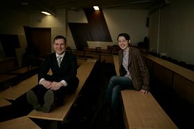 Елена Масолова и Вячеслав Солоницин, соучредители фонда Рувенто, в здании Государственного университета - Высшей Школы Экономики