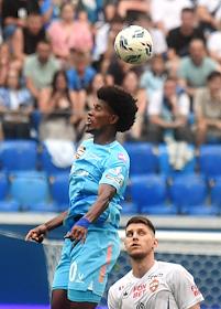 Мир Российская Премьер-Лига (РПЛ) 2025/2026. 3-й тур. Матч между командами 'Зенит' (Санкт-Петербург) - ЦСКА (Москва) на стадионе 'Газпром Арена'