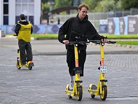 Жанровая фотография. Самокаты