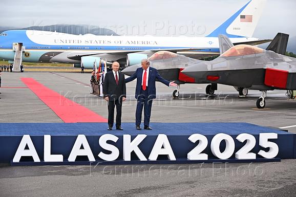 The meeting between Russian President Vladimir Putin and US President Donald Trump at the Elmendorf-Richardson Air Force Base