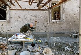 Последствия обстрела Ленинского района в Донецке