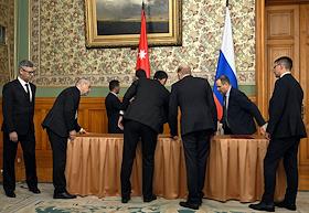 Переговоры министра иностранных дел России Сергея Лаврова с министром иностранных дел Иордании Айманом Сафади в особняке МИД России