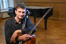Концертмейстер группы виолончели оркестра Большого Театра Петр Кондрашин