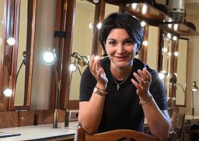 Заместитель начальника гримерного цеха Государственного академического Большого театра (ГАБТ) Анна Оганова