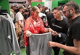 Церемония открытия временного пространства бренда 'Гоша Рубчинский' в коллаборации с маркой Bikkembergs в ЦУМе