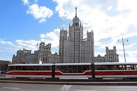 Двадцатый парад ретротранспорта в Москве
