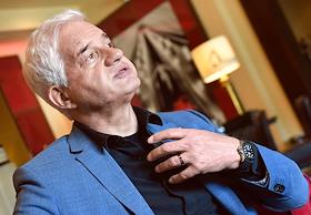 Художественный руководитель культурного центра «Сириус» Ханс-Йоахим Фрай во время интервью в отеле Астория