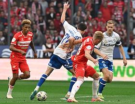 Мир Российская Премьер-Лига (РПЛ) 2025/2026. 8-й тур. Матч между командами 'Динамо' (Москва) - 'Спартак' (Москва) на стадионе 'ВТБ Арена'