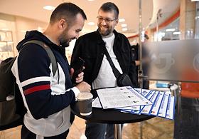 Единый день голосования 2025 в Москве. Работа экстерриториального избирательного участка № 9001 в ТРЦ 'Афимолл Сити'