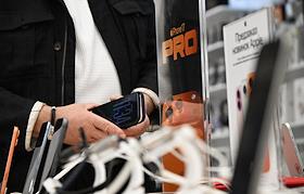 Старт продажи нового iPhone 17 компании Apple в магазине 'restore:' на улице Неглинной