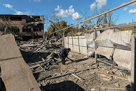 Обстрел Ясиноватой в Донецкой Народной Республике, в результате которого погибло три человека (отец, мать, тринадцатилетняя дочь)