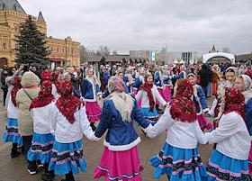 Праздничный хоровод, посвященный Дню народного единства состоялся на нижегородской ярмарке