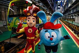 Запуск тематического поезда с персонажами мультфильмов ГК 'Рики' в метро Москвы